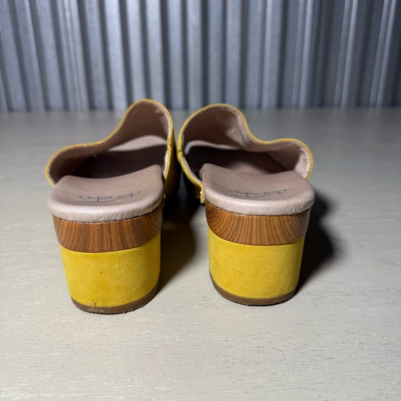Dansko Leather Maci Mules in Daffodil Yellow, size 40, US 9 - 9.5, excellent - Picture 5 of 10